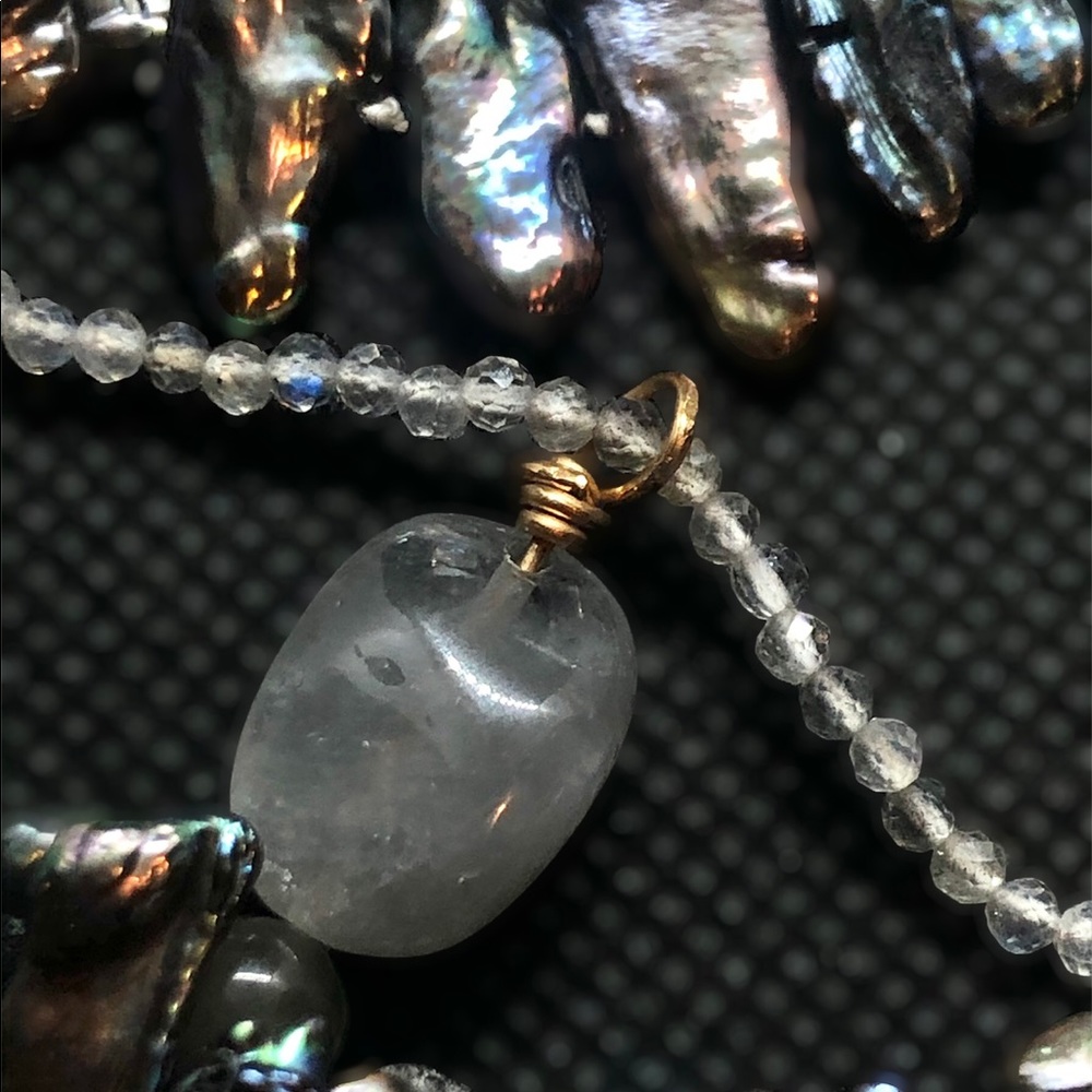 925 Natural keshí and labradorite necklace